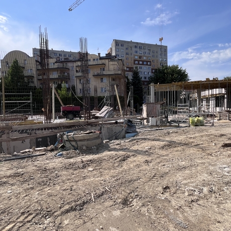 Budowa Capital Towers Residence przy skrzyżowaniu ulic Lenartowicza i Podpromie [SIERPIEŃ 2023] - fot 5